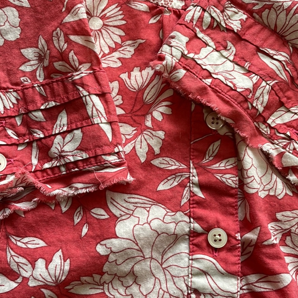Van Heusen Coral & Beige Floral Print Button Down Blouse, Size XL - Picture 6 of 8